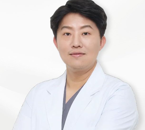 원장 김진영 사진
